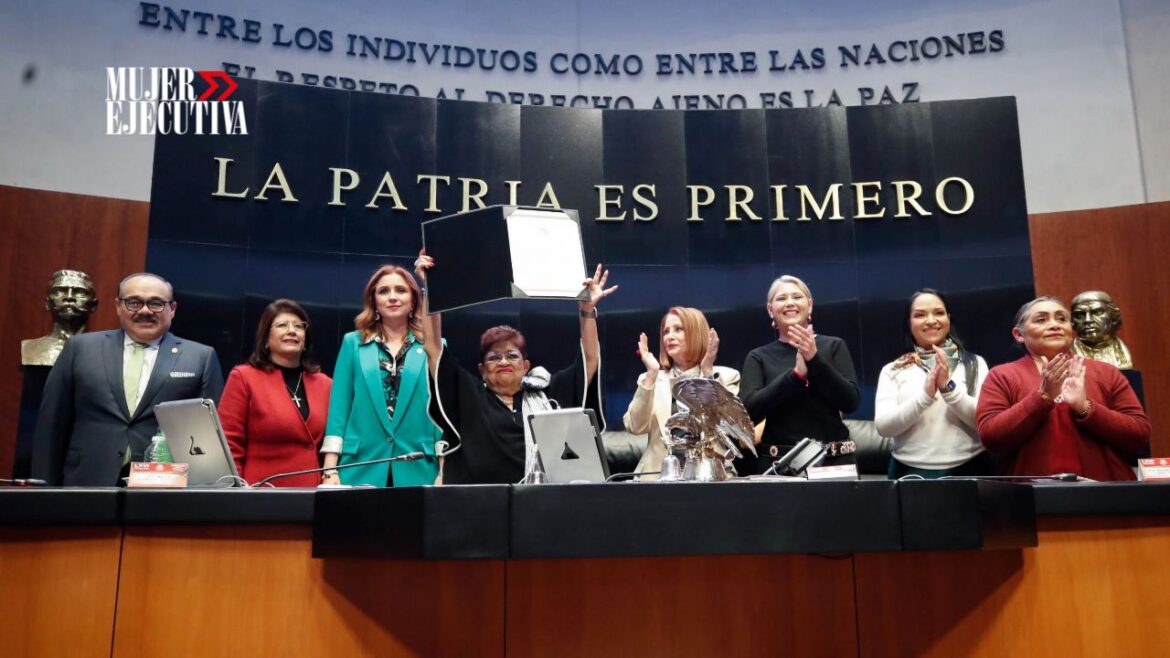 Ernestina Godoy nueva titular de la Fiscalía General de la República